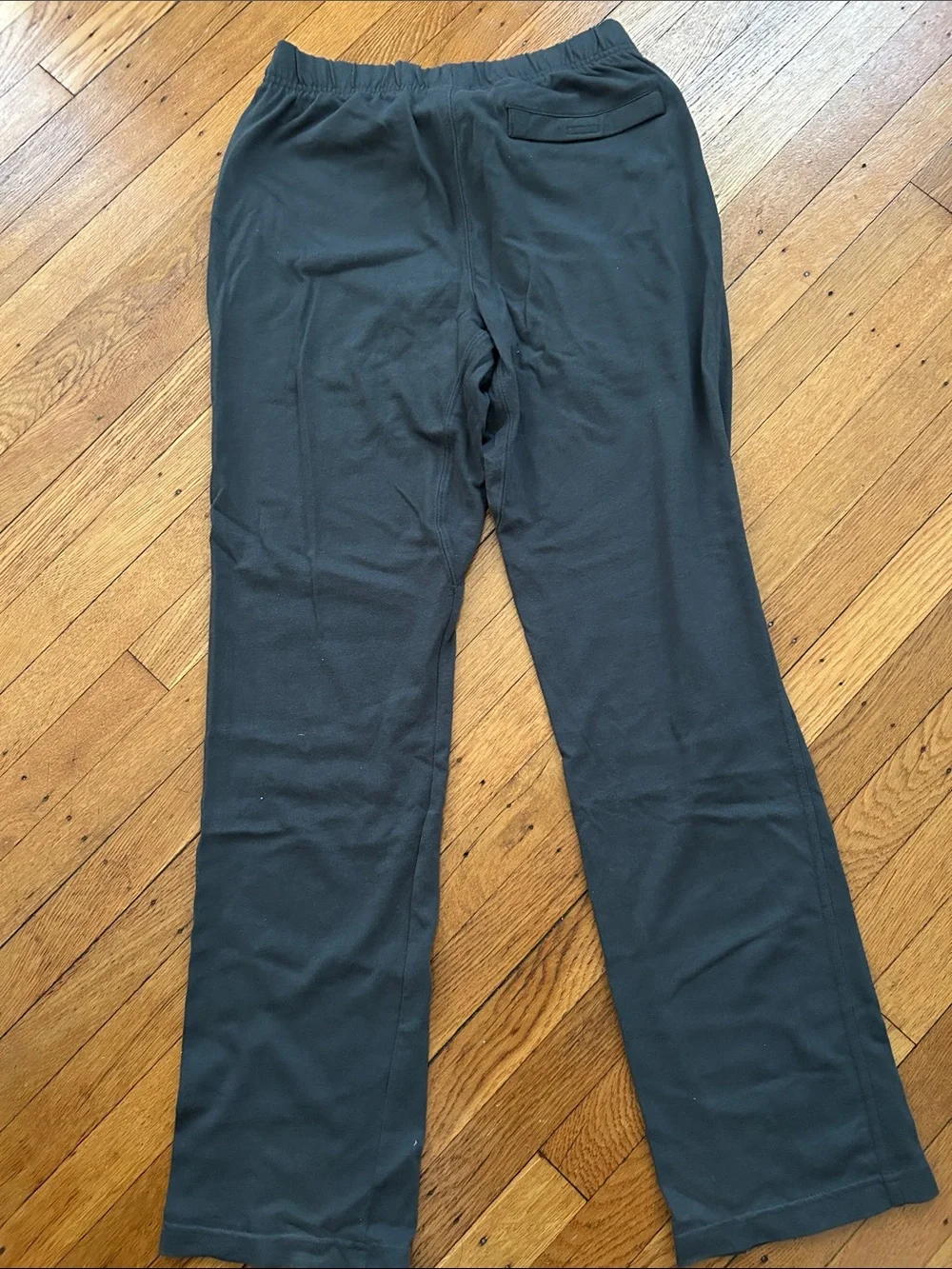 Nike Men’s Gray Sweatpants Size Small